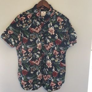 Men’s Floral button down